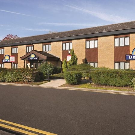 Days Inn Hotel Bradford - Leeds Brighouse Eksteriør bilde