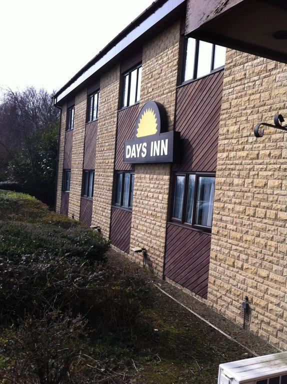 Days Inn Hotel Bradford - Leeds Brighouse Eksteriør bilde