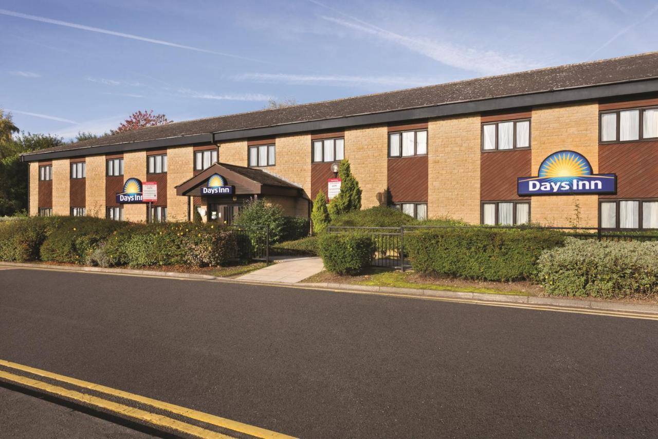 Days Inn Hotel Bradford - Leeds Brighouse Eksteriør bilde